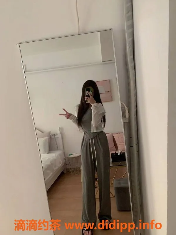 深圳楼凤-深圳宝安小琪，165cm C罩杯，800元起