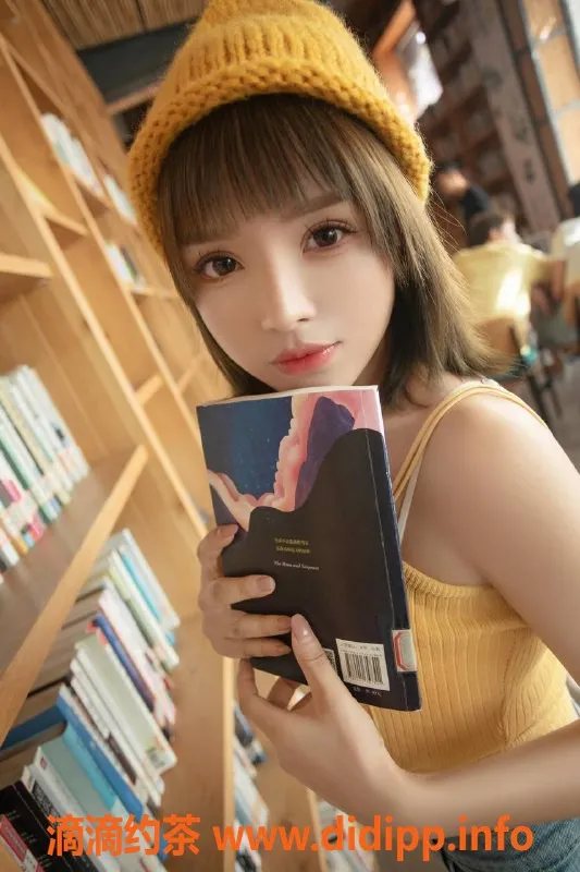 杭州楼凤-拱墅区可沫，160cm高颜值女友感服务