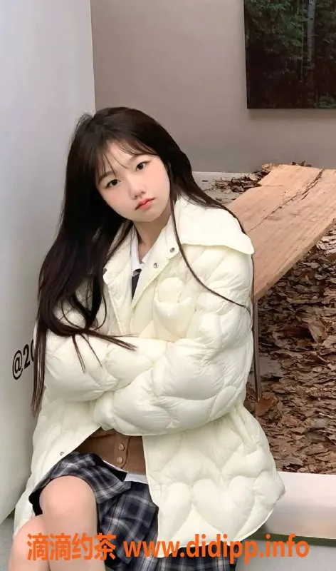 上海楼凤资源信息,普陀小鹿，163cm C罩杯，服务价1200元起