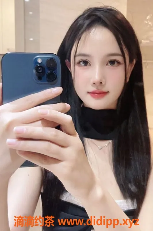 上海楼凤-普陀小安娜，160cm肤白嫩妹，1100元服务