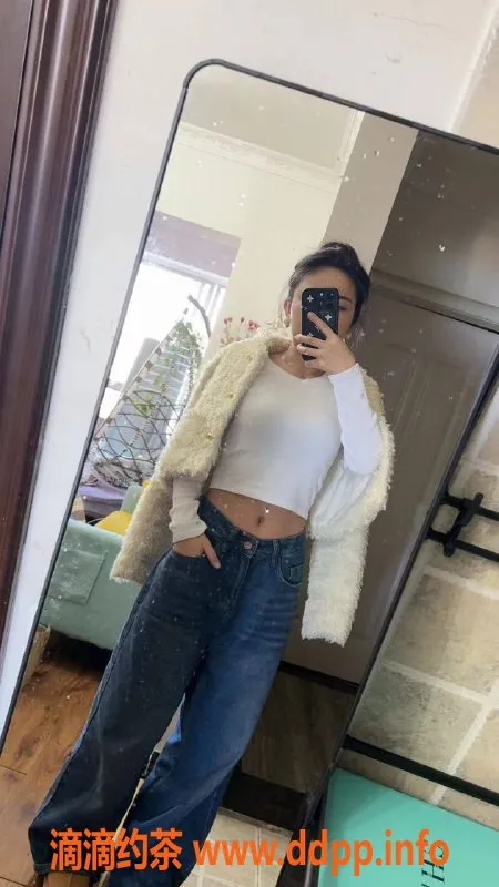 广州楼凤-白云梦楠，人妻体验，600元/次