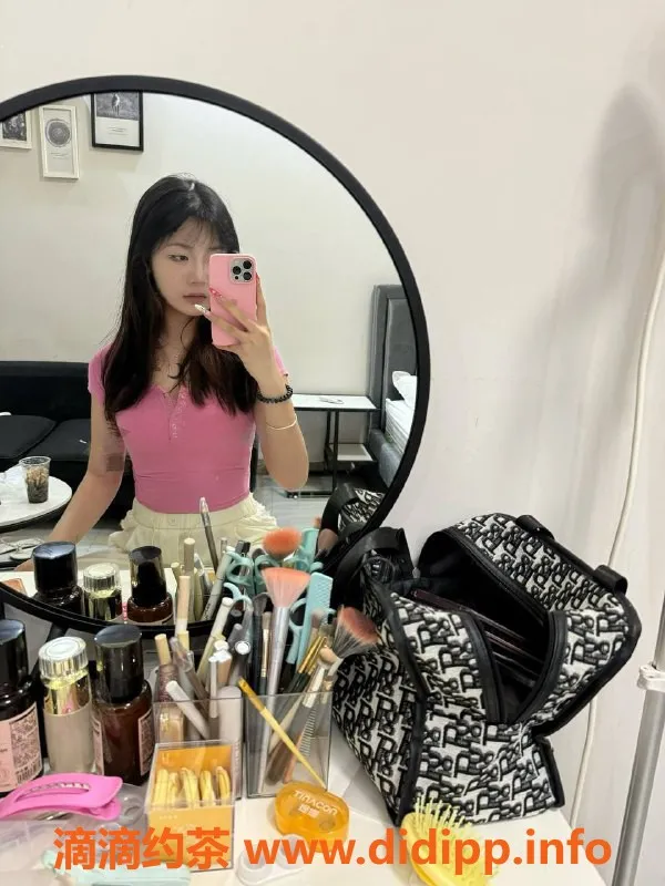 东莞楼凤-南城可乐，700元享受优质服务