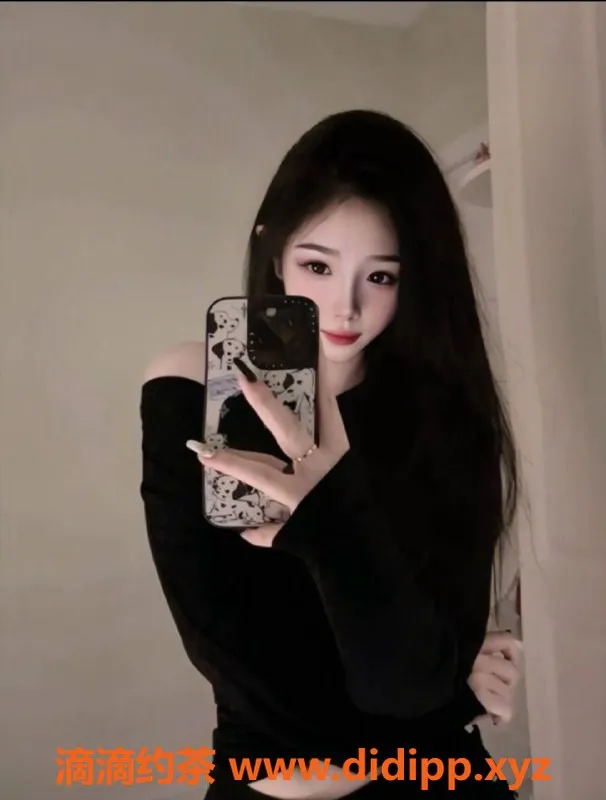 深圳楼凤-深圳龙华可乐 22岁173cm 1100元起服务