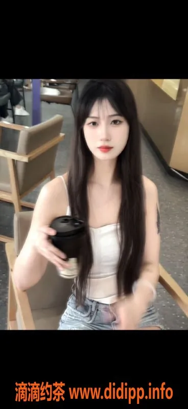 深圳楼凤-深圳龙岗欧阳美美，19岁身材火辣