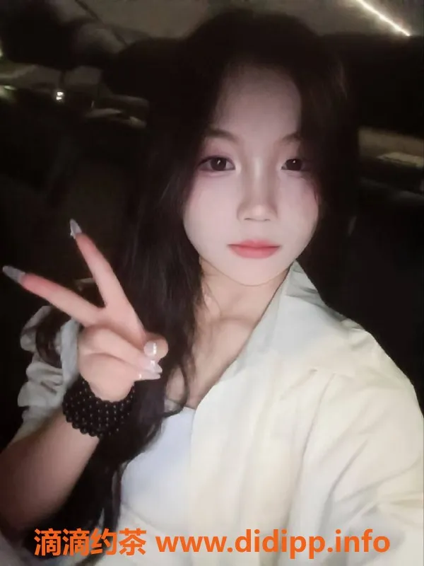 广州楼凤资源信息,天河嫩妹醒醒，水费700p等你来约