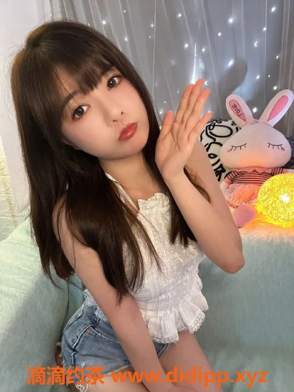 深圳楼凤-深圳龙华梦儿 160cm 42kg 99年妹子