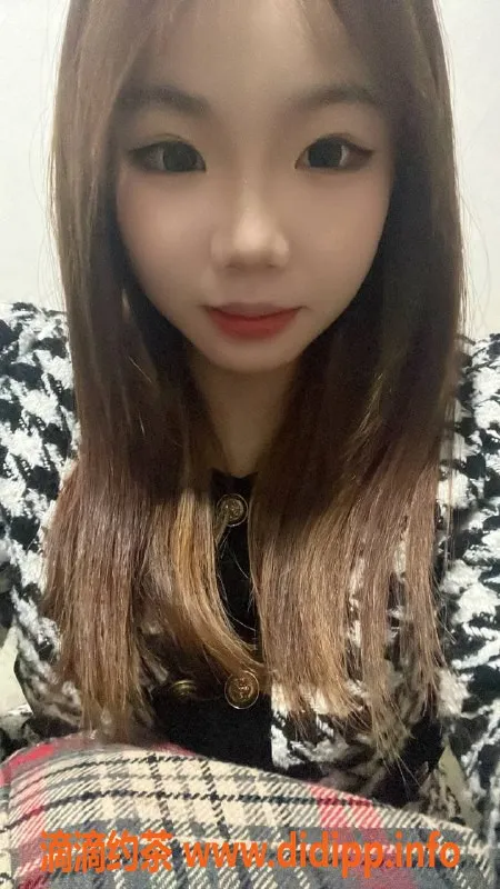 杭州上门服务-拱墅可可 19岁165cm 42kg 聆听女友体验