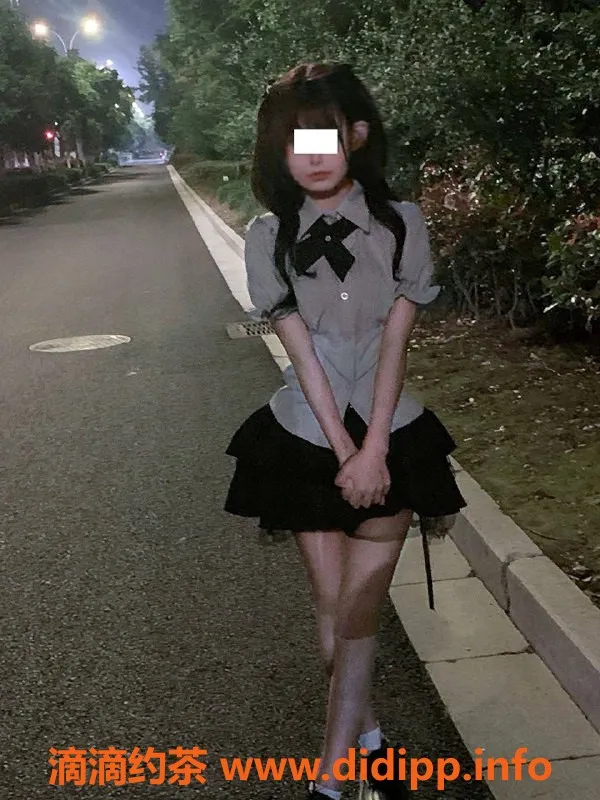 成都楼凤-成都小小苏，155cm C杯，600元/次，颜值高