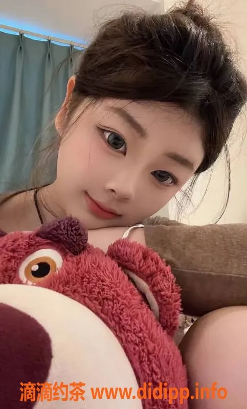 上海楼凤-长宁卡卡老师仅限3个名额，福利价800P！