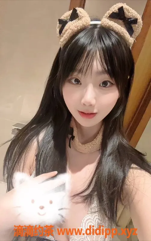 广州楼凤-越秀嫩妹欲兔，水费2500p，舌吻服务推荐