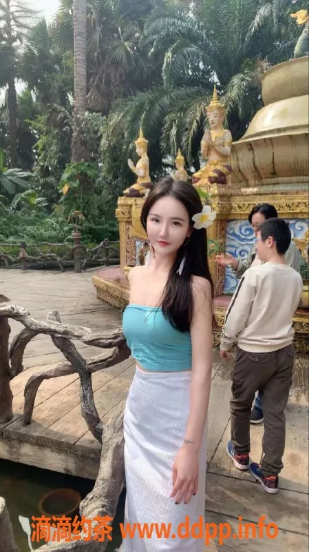 深圳楼凤-深圳龙华叶澜，25岁168cm身高C罩杯