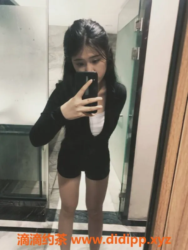 广州楼凤-天河御姐小九，600元体验，高性价比服务