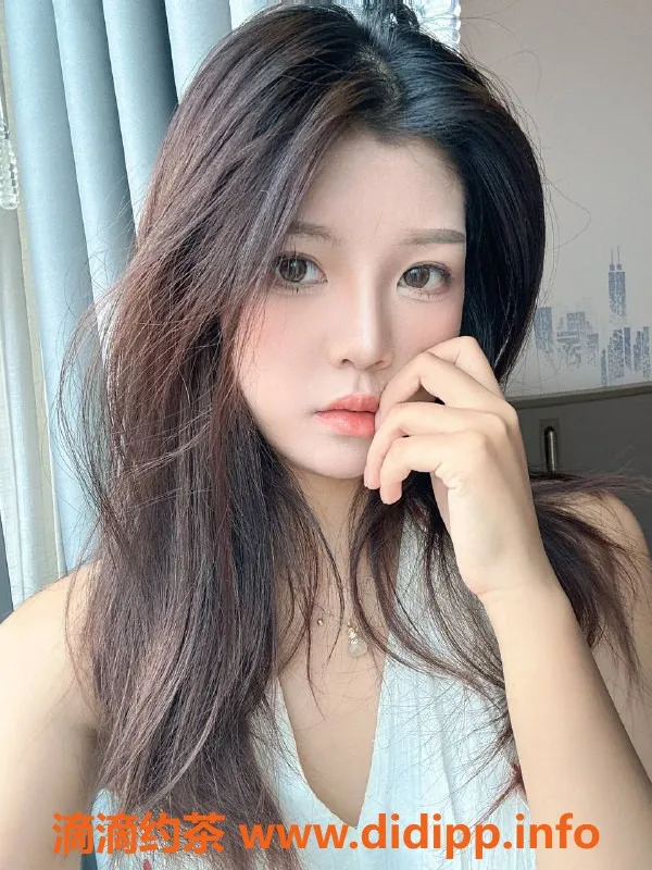 广州楼凤-佛山小诗漫，800水费，嫩妹舌吻SM服务