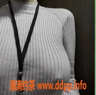 杭州楼凤资源信息,甜甜圈162，90多斤，胸围D+，陪浴服务