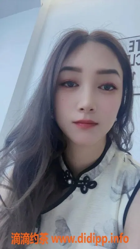 广州楼凤-番禺人妻嘉敏，500元优质服务等你来体验