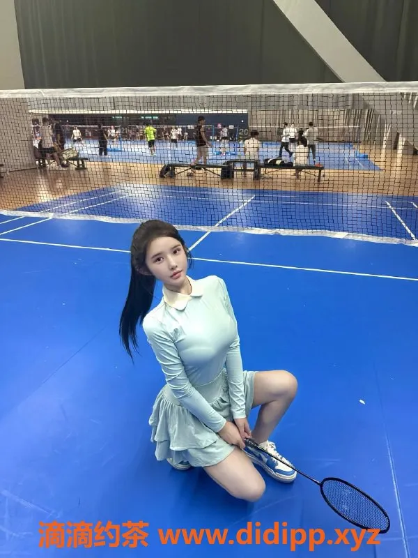 深圳楼凤-深圳龙华美羊，165cm C杯，2000元体验服务