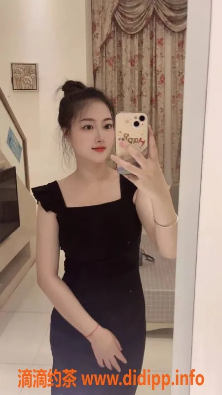 杭州楼凤-滨江区茉茉，20岁大胸性感女友体验，1200元起