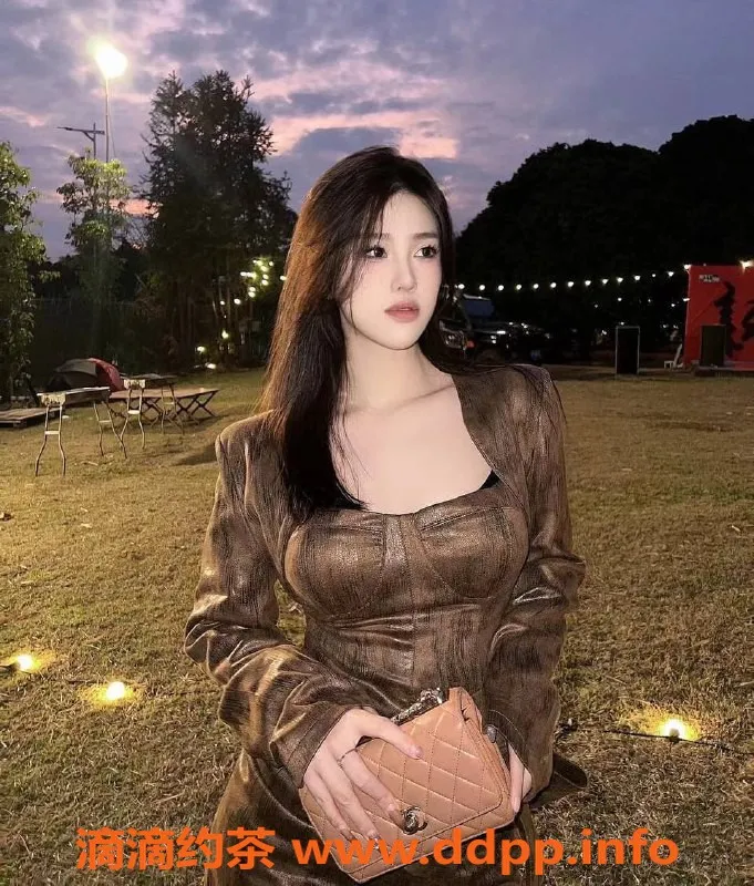 上海楼凤-静安林沐沐，175cm长腿C罩杯，1800元起！