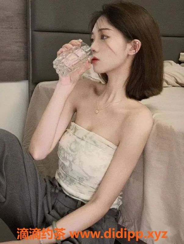 上海楼凤-闵行沐沐老师特惠，原价1300现只需1000p！