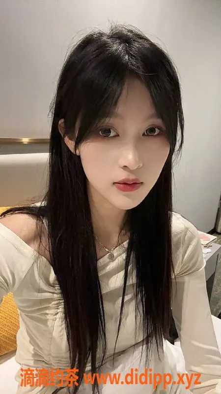 长沙楼凤-雨花区小乐，600p服务，快来体验！