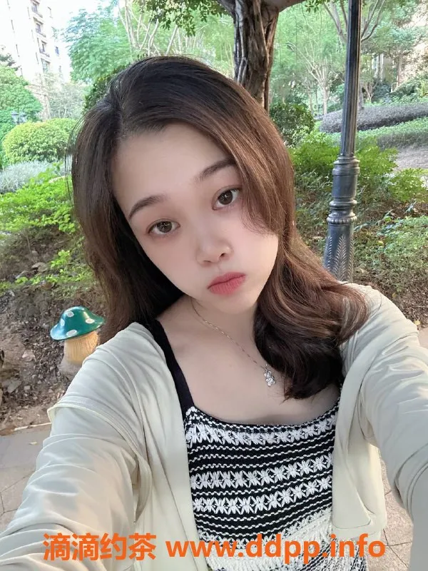 广州楼凤资源信息,天河嫩妹洛洛，700p双飞大胸服务等你来体验！