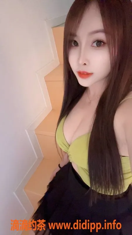 深圳楼凤-坂田欢欢，26岁，163cm D+，500p超值体验