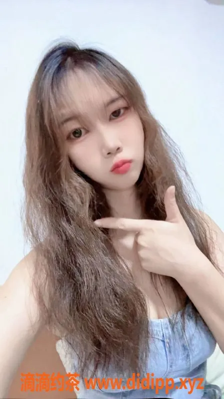 广州楼凤资源信息,天河嫩妹小爱，水费500p，糖果般可爱！