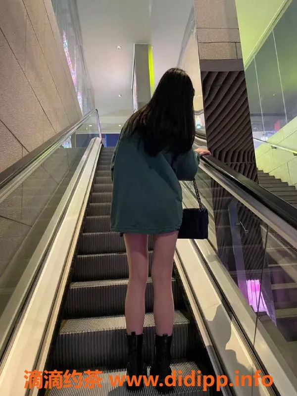 深圳楼凤-南山雨儿，166cm，44kg，23岁，特价1100元