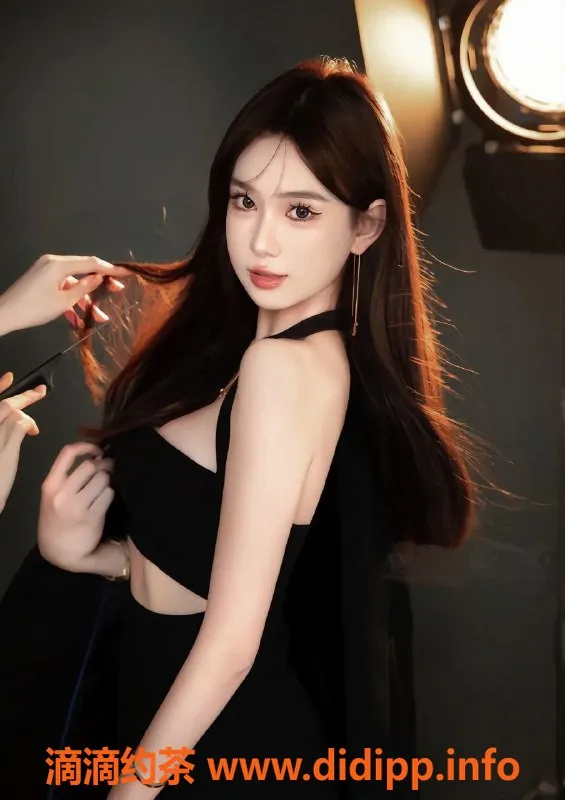 上海楼凤-徐汇可欣，肤白颜值高，1200P起