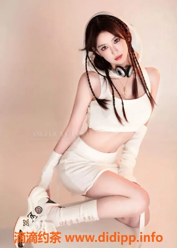 上海楼凤-徐汇可欣，肤白颜值高，1200P起