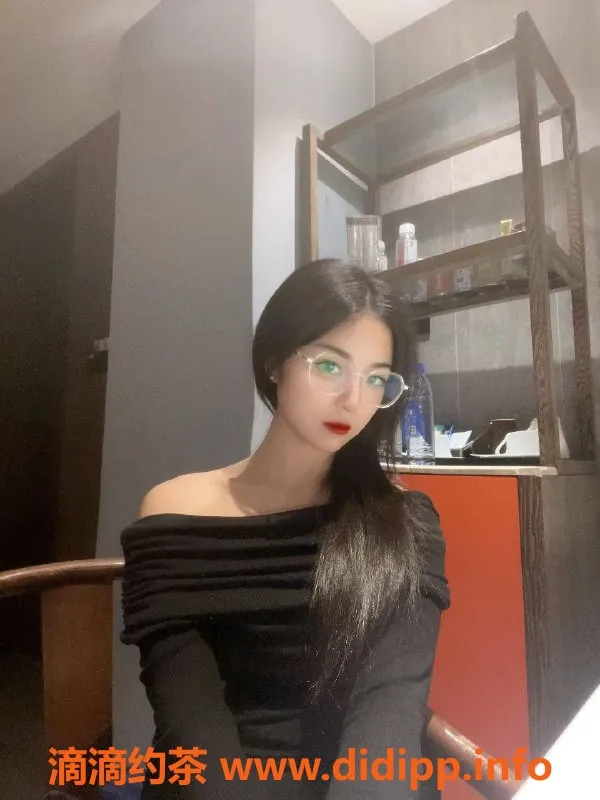 广州楼凤-天河御姐马诺，700元一次，视频验证！