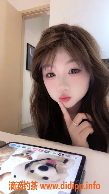 深圳楼凤-深圳南山大橘子，19岁，169，胸围C，价格千元档