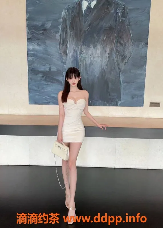 北京楼凤-九龙山安安，内衣批发15z起，嫩妹来袭