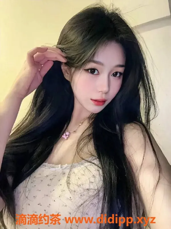 深圳楼凤资源信息,深圳罗湖珊珊，168高C罩杯，1200起