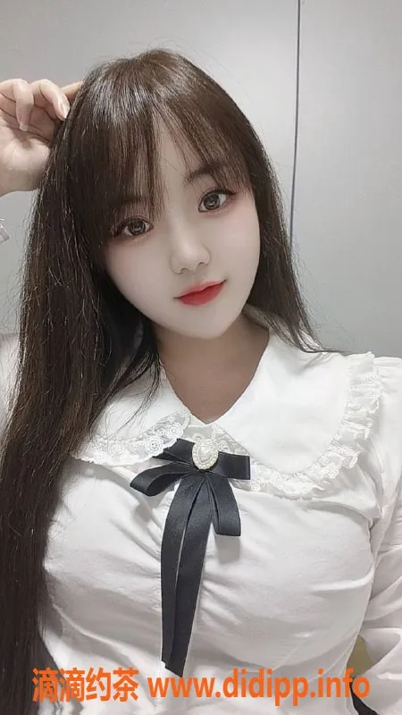 深圳楼凤-深圳宝安小甜心，163大胸，688起价