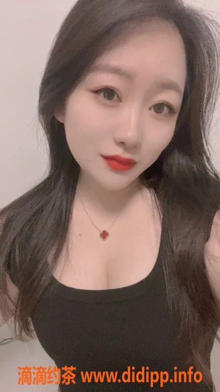 深圳楼凤-深圳龙华可心 24岁163cm 55kg C罩600元起