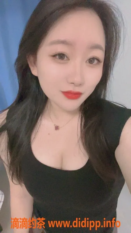 深圳楼凤资源信息,深圳龙华可心 24岁163cm 55kg C罩600元起