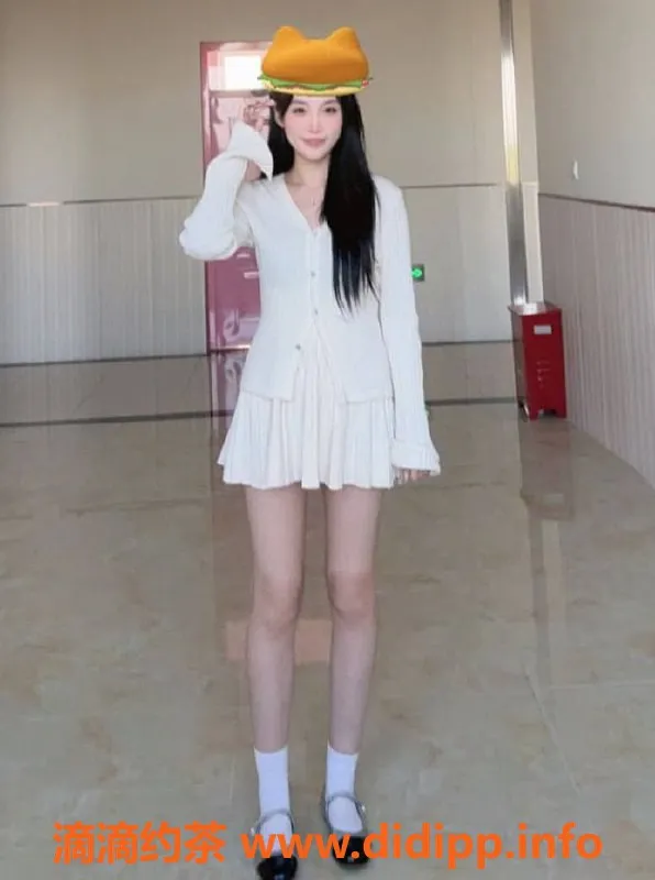 上海楼凤-普陀林雪儿福利价：1000P，服务超赞！