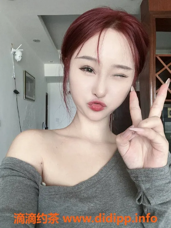 广州楼凤-越秀嫩妹小水，水费500p，服务超赞