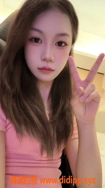 广州楼凤-天河嫩妹小怡，水费700p，尽享极致服务