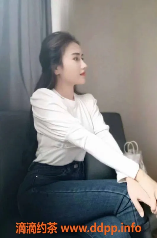 广州楼凤-天河娜娜，视频验证，700元约一课