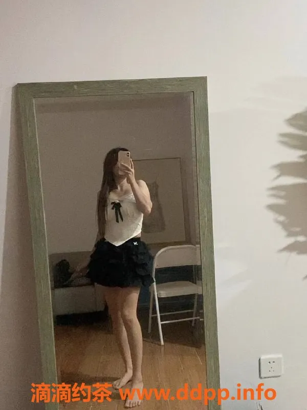 广州楼凤-番禺嫩妹茜茜，600p舌吻服务体验