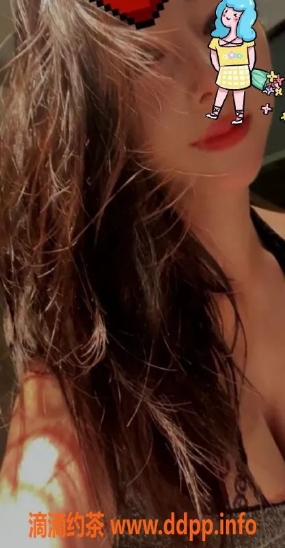 昆明楼凤资源信息,盘龙区粉玫瑰，甜美娇媚，私聊约她！