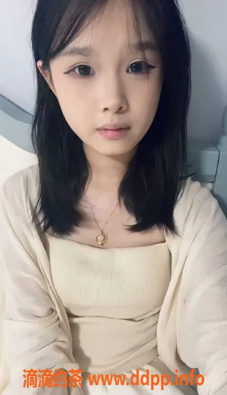 广州楼凤-番禺雪梨嫩妹，700元起伺候你