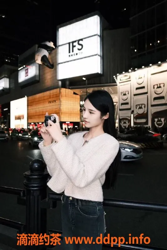 深圳楼凤-南山CoCo，20岁175cm身材超赞，1500起价