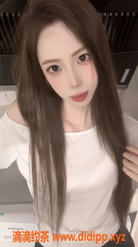 广州楼凤-佛山希希酱，嫩妹长腿818水费服务