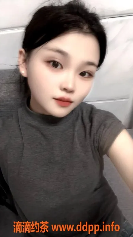 深圳楼凤-宝安优质服务，95后美女技师约418元起