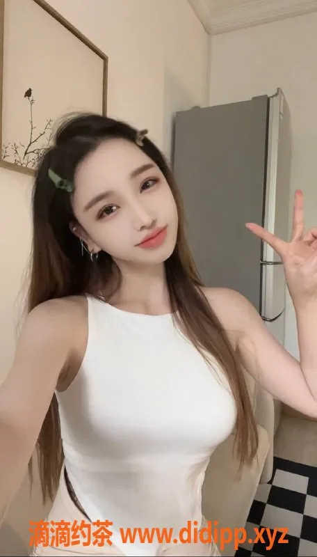 上海楼凤-闵行椰奶：170cm D罩杯，消费1100P起