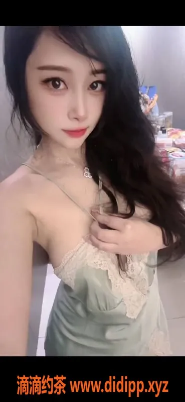 广州楼凤-天河御姐雪婷，1000元大胸舌吻服务