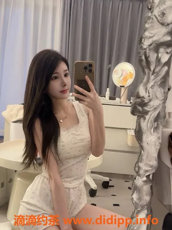 杭州楼凤-北京女孩小U，24岁172cm美艳服务，专享优惠